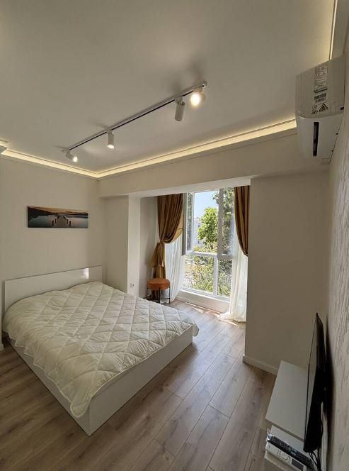 Дава се под наем Двустаен апартамент в Варна, Чайка - 41 кв.м за 625 € - Снимка #3