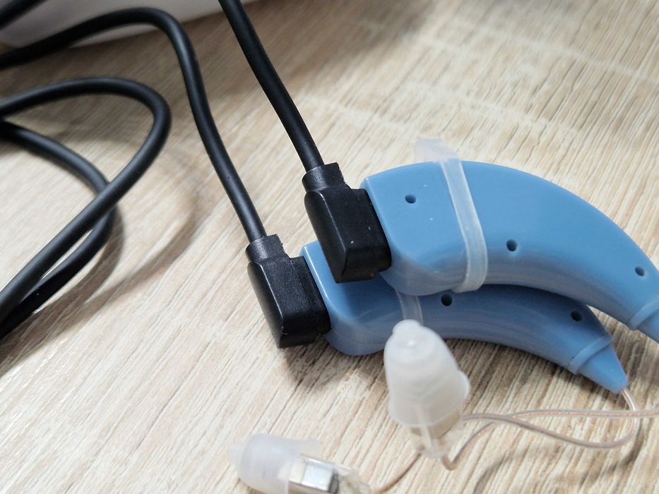 Aparat auditiv/aparate auditive BTE RIC/ Reincarcabile/ Profund-Severa