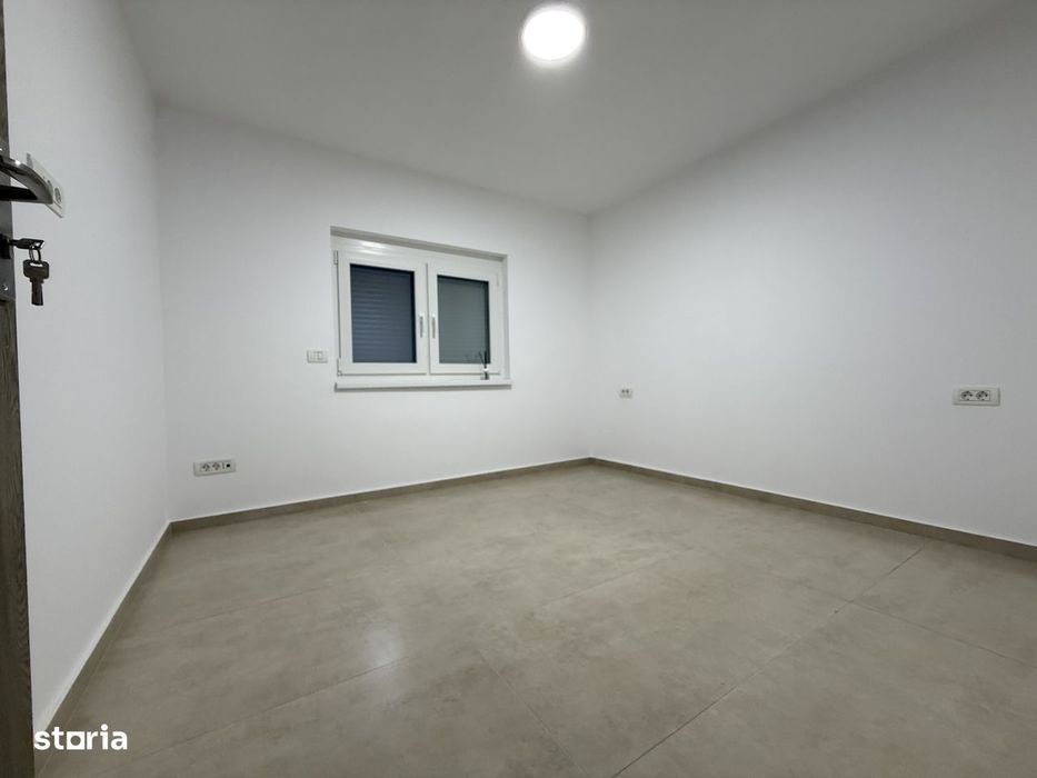 Apartament lux, 4 camere, 84 mp utili + 2 balcoane - COMPLEXUL STUDENT