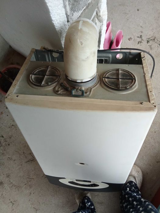 Centrală Ariston second hend in stare de funcționare