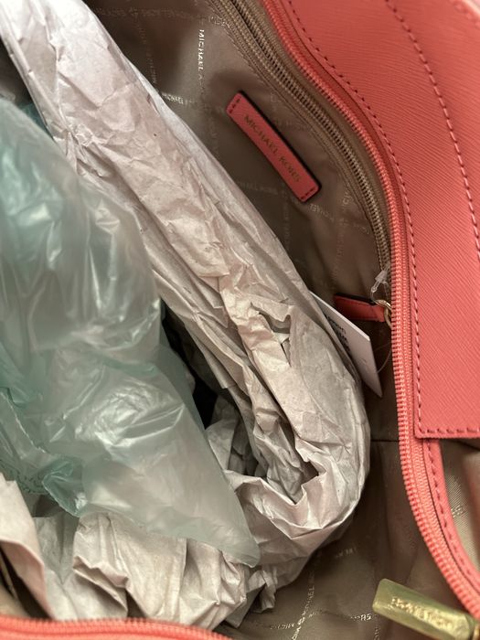 Michael Kors Jet Set Item LG X Chn Shldr Tote – Tea Rose