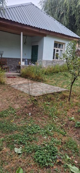 Чимганда дача сотилади  тогни тепаси