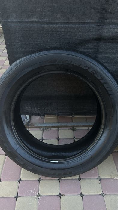 Продам Шины 245 55 r19