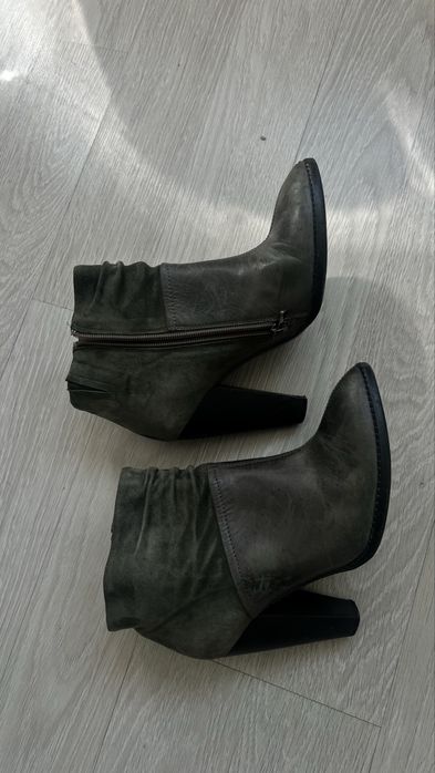 Женские кожаные ботильоны RESPECT