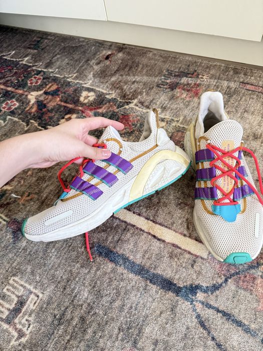 Кросовки adidas Originals LXCON