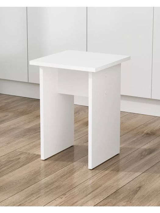 Табуретка из материала ЛДСП