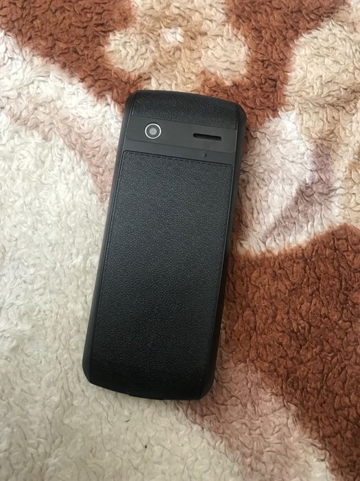 Продам телефон texet