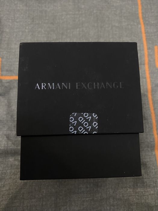 Часы armani новые