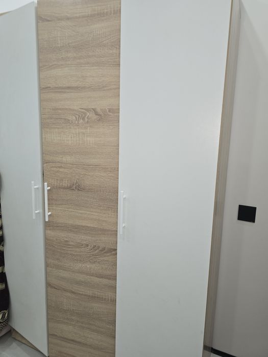 Шифоньер. Почти новый