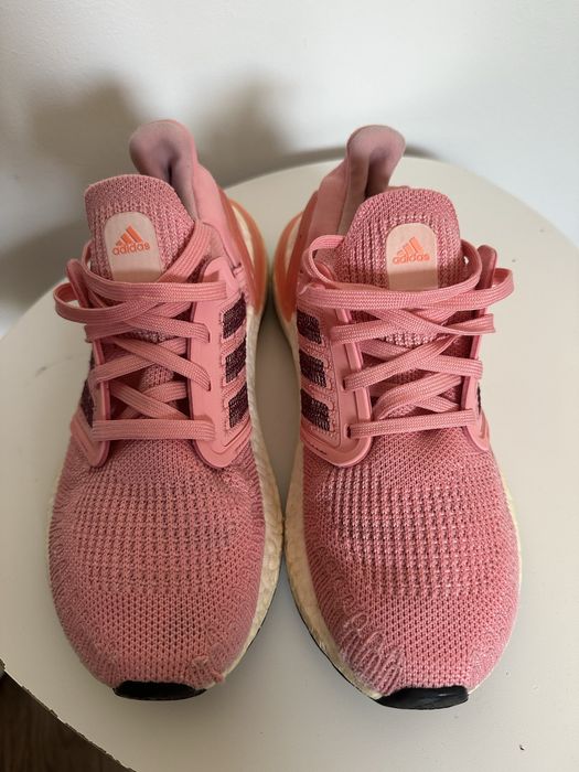 adidas ULTRABOOST 20