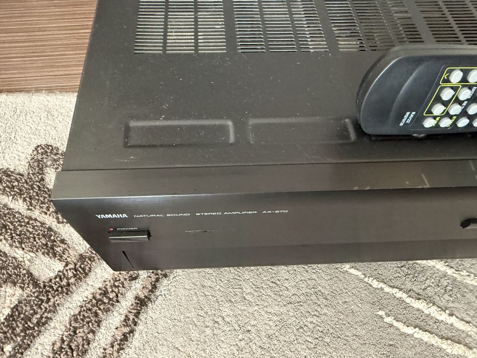 Yamaha AX-870 Качествен стерео усилвател