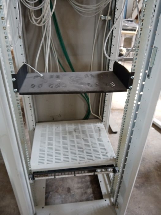 Rack Server  197/61/48cm