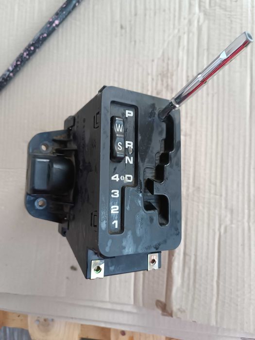 Части за Мерцедес Е290