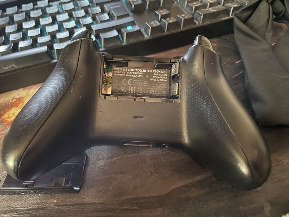 Controller Wireless MICROSOFT Xbox One + adaptor wireless PC Windows (Original)