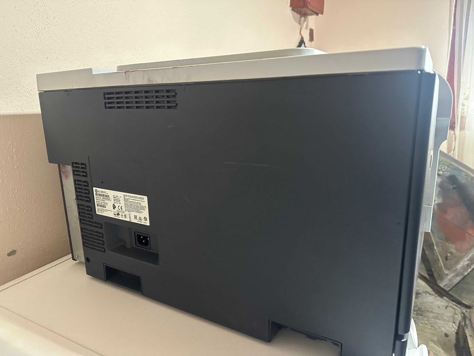 HP A3 Color LaserJet Professional Imprimantă CP5225