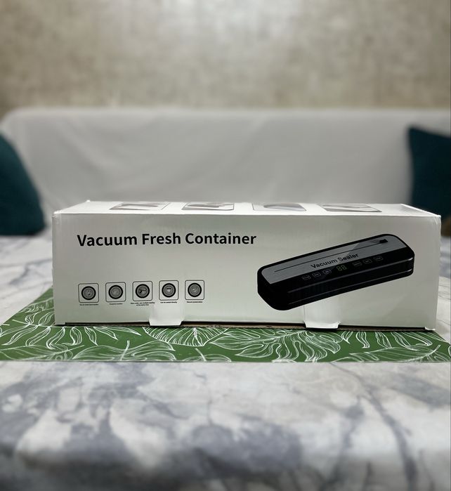 Машина за Вакуумиране и запечатване на храна + комплект вакуумни торби