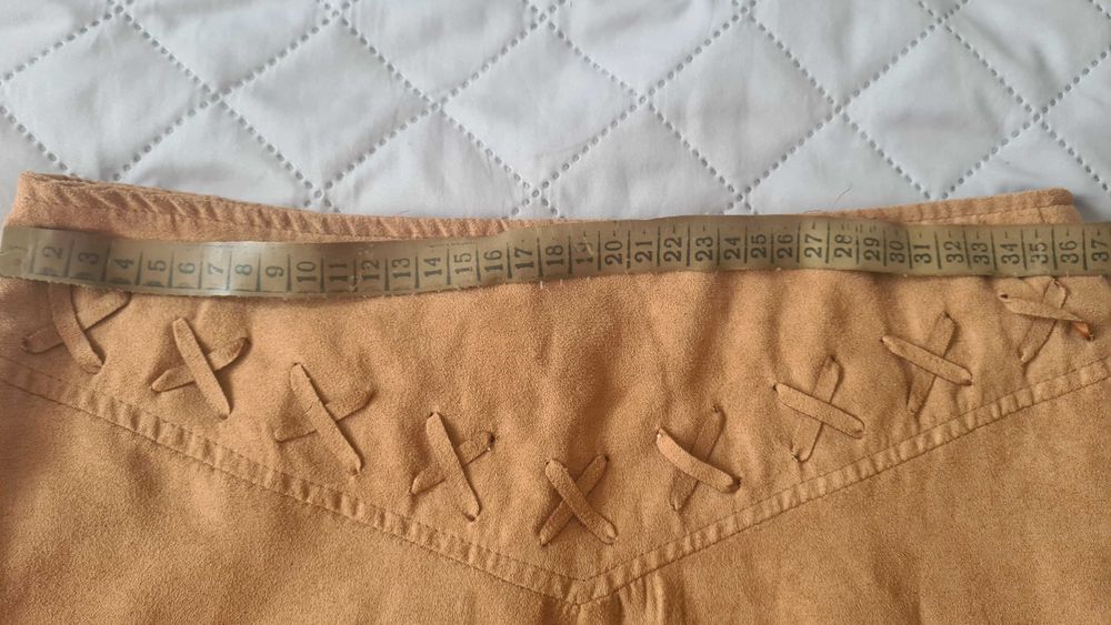 Дамска къса пола