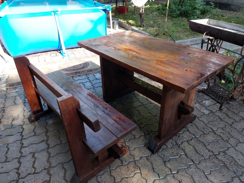 Продам стол и скамейка