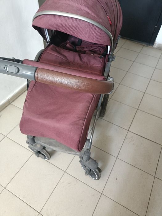 Продам детскую коляску