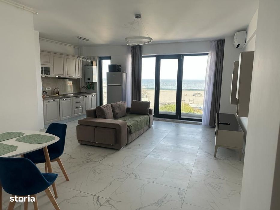 De închiriat 3 camere, vedere la mare Mamaia zona Barrels 800eur