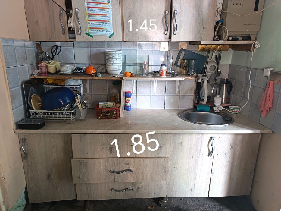 Ошхона мебили ишлатилган