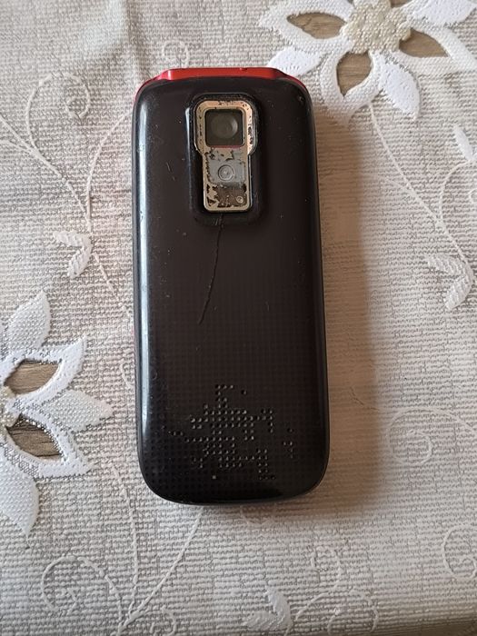 Nokia telefon sotiladi