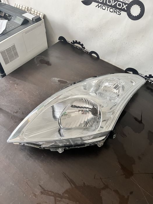 Far stanga Suzuki Swift an 2011-2017