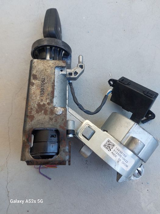 Contact pornire Opel Astra J 2013