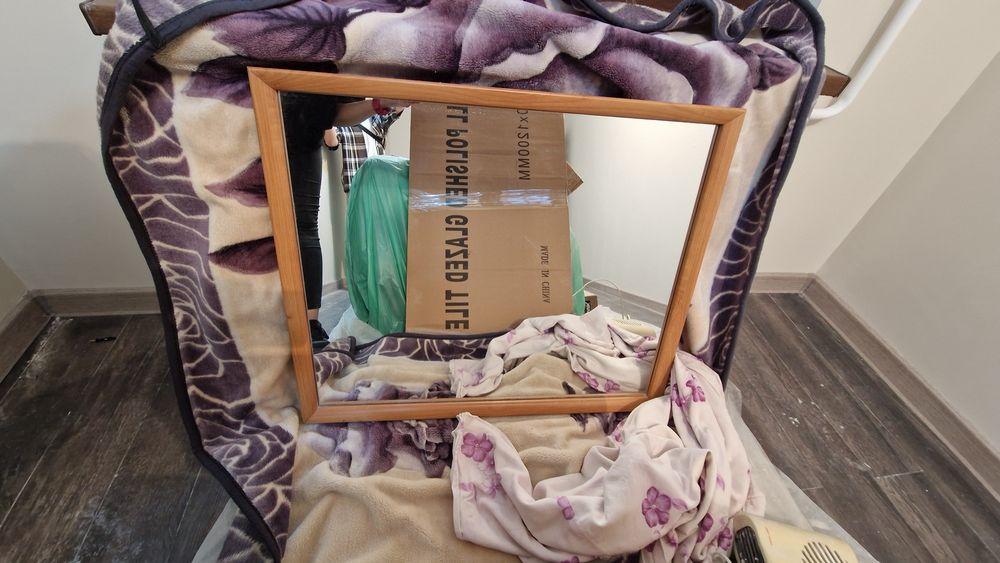 Зеркало настенное тяжелое