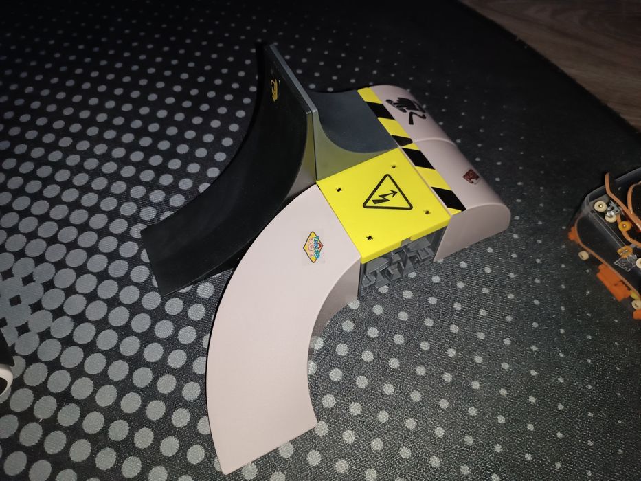 citiți descrierea Seturi tech deck și skateboarduri