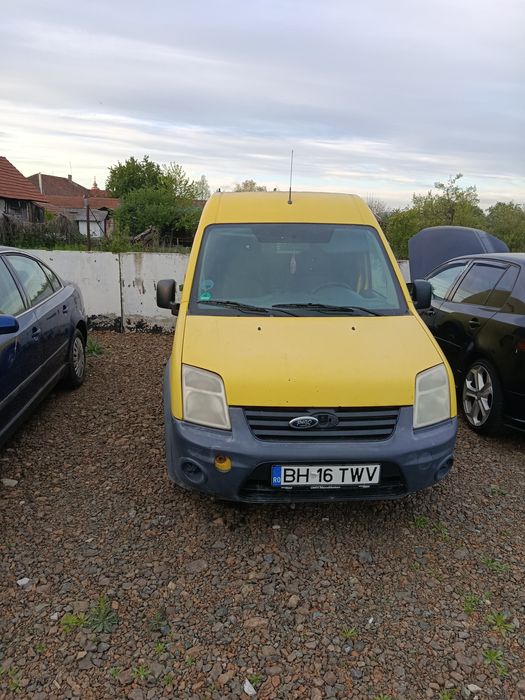 Vând dubă Ford transit Connect cu motorul spart