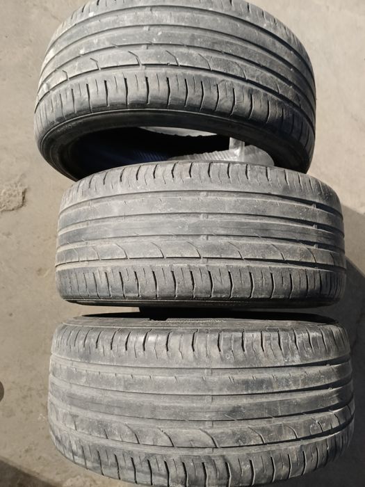 Шины летние 215/40R17