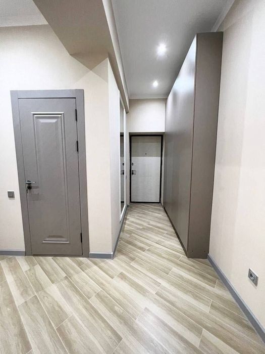 Продам квартиру  мирзо Улугбека