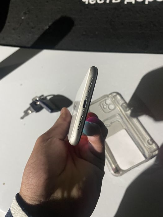 iPhone 11 128гб