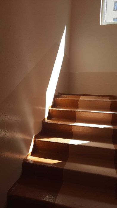 СРОЧНО Shayhontohur Ц-15 3-этаж 3ком 69.4кв 125 000 у.е.