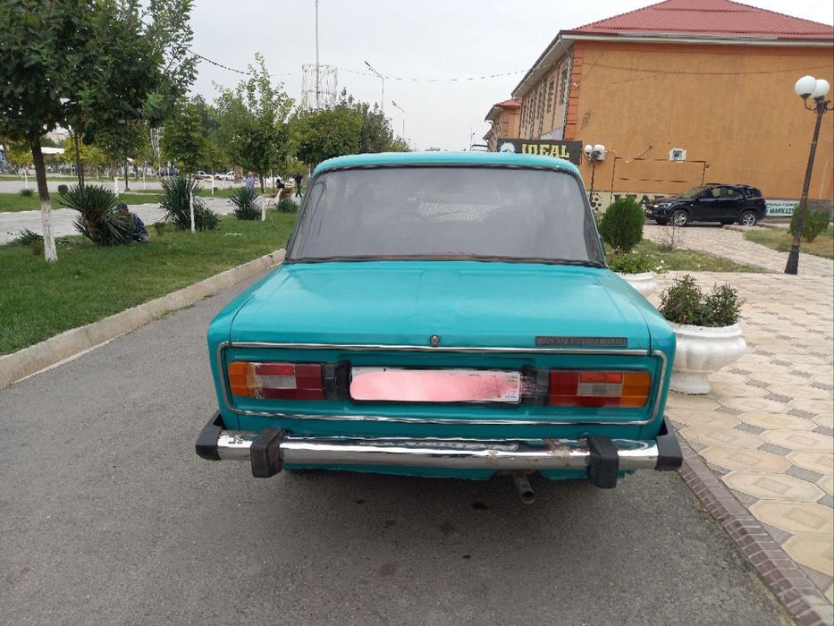 Lada vaz 2103 sotiladi