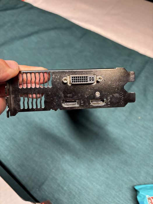 Sapphire Pulse Radeon 550 RX 4gb GDDR5 LP OC