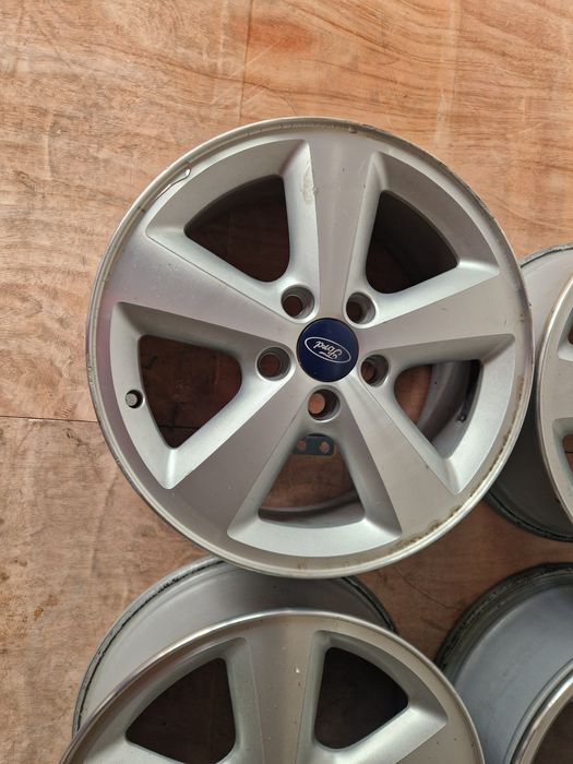 Jante aliaj originale Ford Focus  5x108 r16