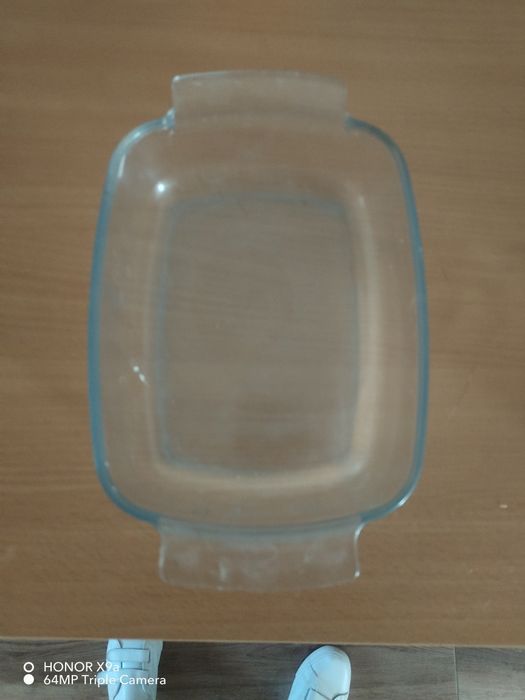 Формы стеклянные для выпекания.