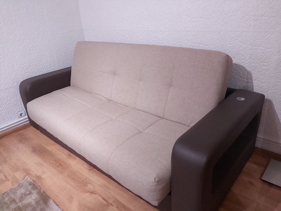 Canapea extensibila