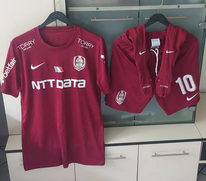 Pături fleece Rapid și tricou CfrCluj