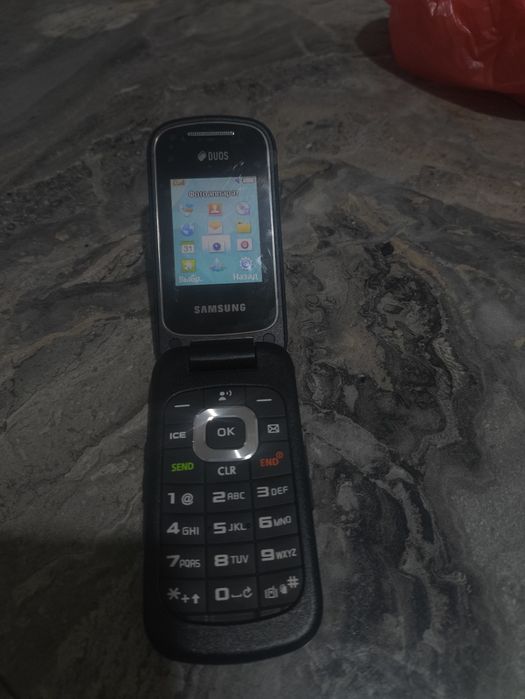 Samsung DUOS karopkasiyoʻq yangi 1 oycha ishlagan