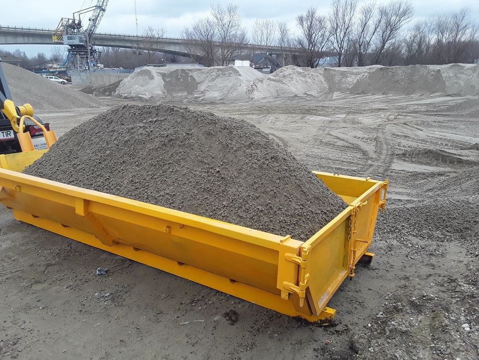 Inchiriez container pentru moloz/moluz. 5Tone.