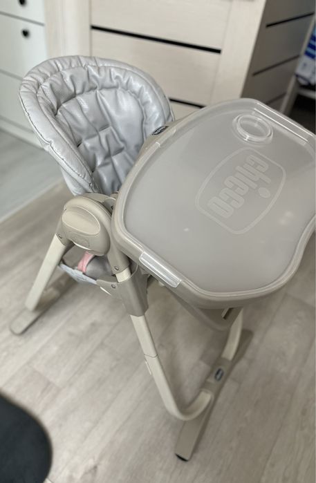 Детский стульчик Chicco