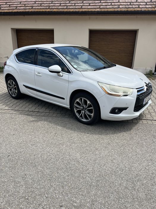 CITROËN DS4 2011 — imagine 3