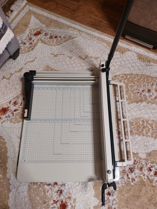 Продам резак  в хорошем состоянии