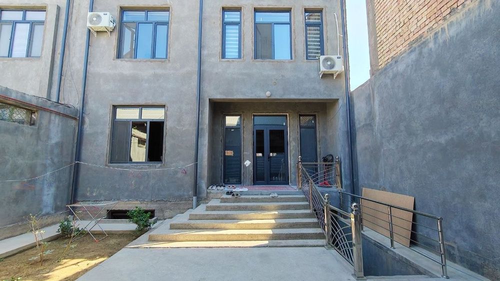 Продаётся  4х уровень участка
