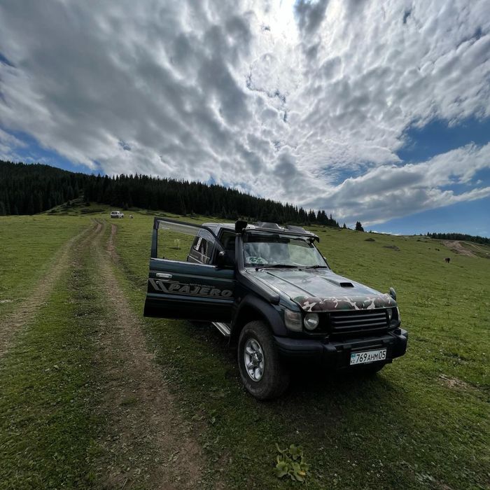 Продам Легенду Дакара , Японский Вездеход .