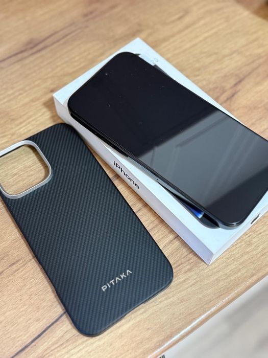 Vand Iphone 16 pro max black, 256gb