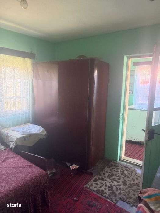 Casa pe parter, 240 mp teren, zona Brestei